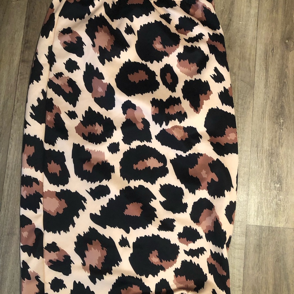 Leopard Print Nuggles Skirt Size Large